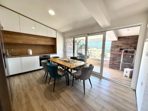 Izdavanje, dvosoban stan, 100m², Preko Morače, Podgorica - image 4