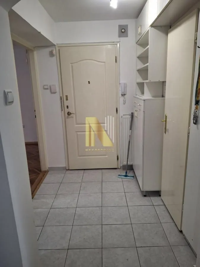Prodaja, dvosoban stan, 49m², Bajnat, Subotica