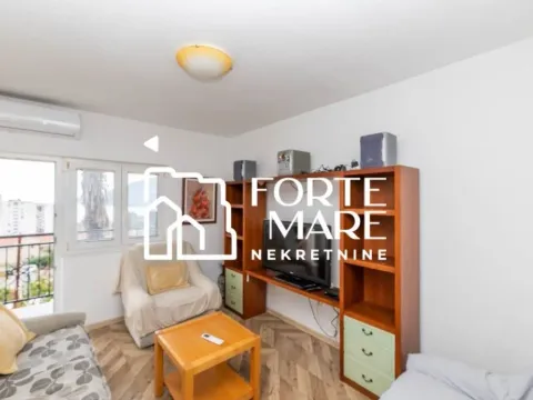 Sale, one bedroom apartment, 40m², Igalo-Petlja, Herceg Novi - image 9