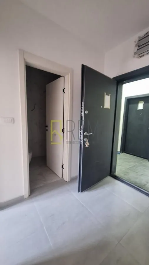 Izdavanje, jednosoban stan, 44m², Stari Aerodrom, Podgorica