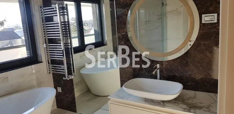 Izdavanje, stan, 217m², Telep, Novi Sad Sve Podlokacije