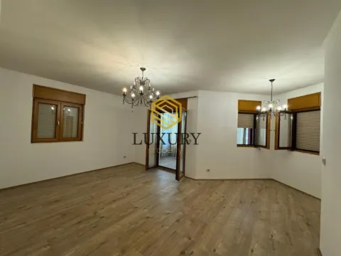Rent, apartment, 70m², Preko Morače, Podgorica - image 8