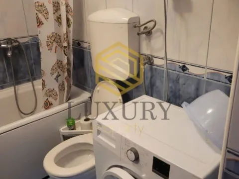 Izdavanje, jednosoban stan, 38m², Pobrežje, Podgorica - image 9