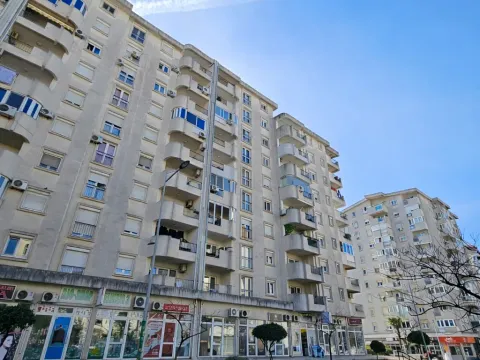 Prodaja, stan, 33m², Centar, Bar - image 1