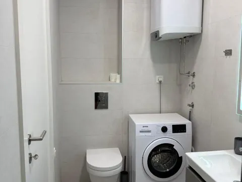 Prodaja, jednosoban stan, 65m², Soho City, Bar - image 14