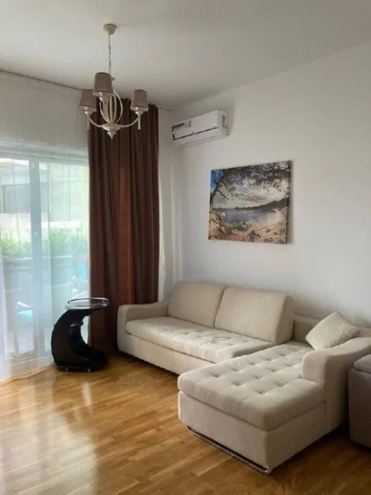 Rent, apartment, 70m², Bečići, Budva