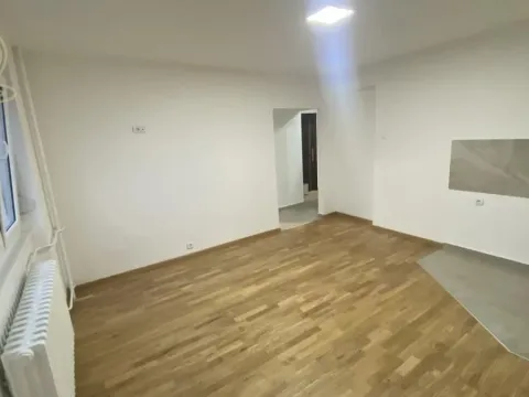 Sale, three bedroom apartment, 54m², Sajmište, Novi Sad - image 8