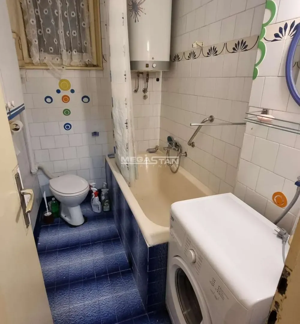 Izdavanje, dvosoban stan, 56m², Čukarica, Beograd