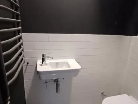 Izdavanje, trosoban stan, 125m², Stari Grad, Beograd - image 16