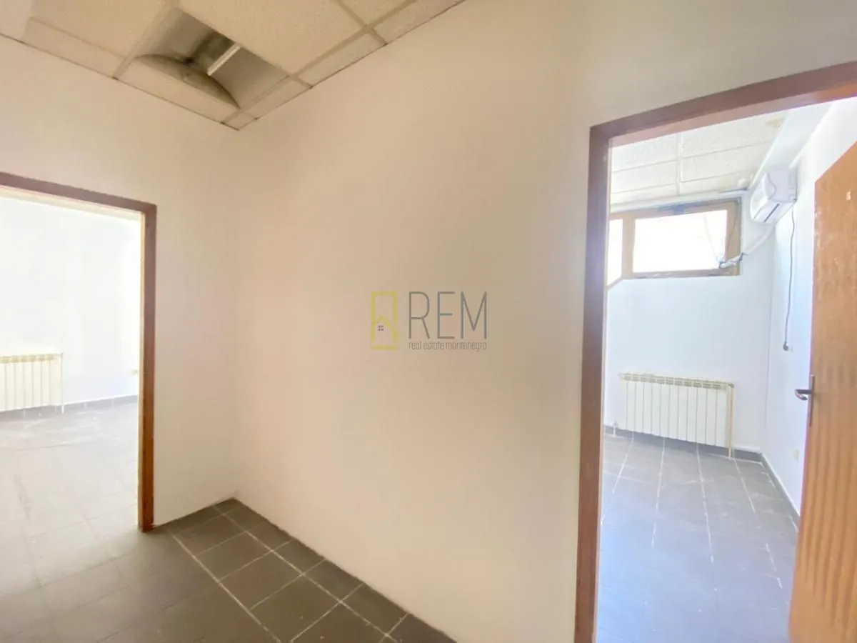 Sale, office space, 190m², Ljubović, Podgorica