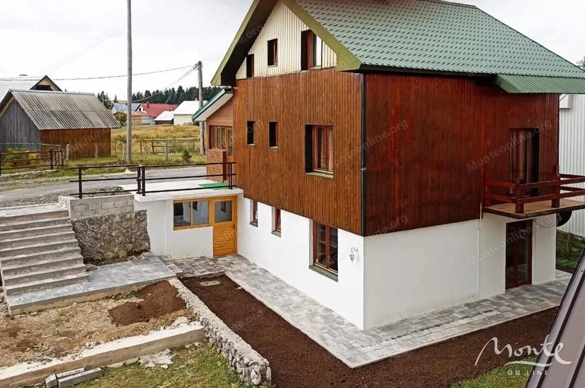 Prodaja, kuća, 164m², Žabljak, Crna Gora