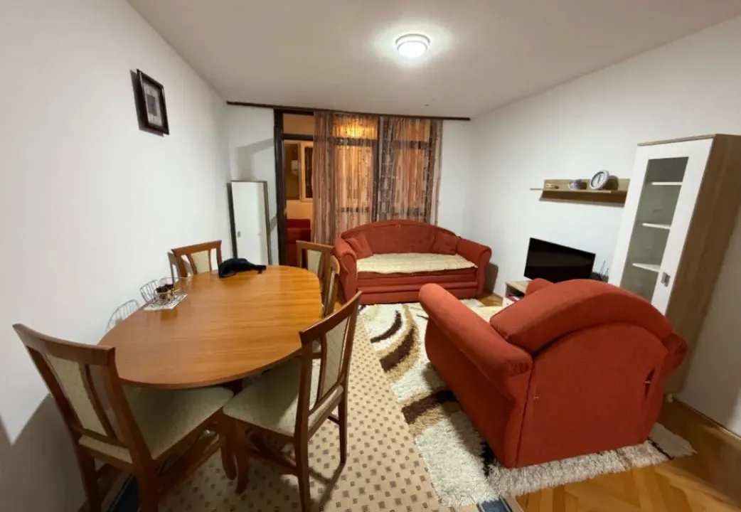 Prodaja, dvosoban stan, 65m², Makedonsko naselje, Bar