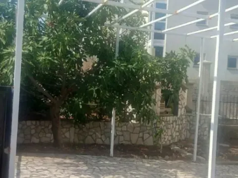 Prodaja, kuća, 100m², Dobre Vode, Bar - image 11