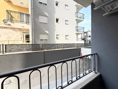 Prodaja, jednosoban stan, 36m², Zagorič, Podgorica - image 10