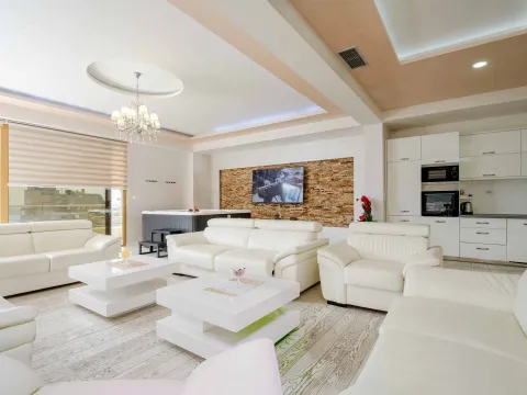 Sale, two bedroom apartment, 210m², Budva, Crna Gora - image 6