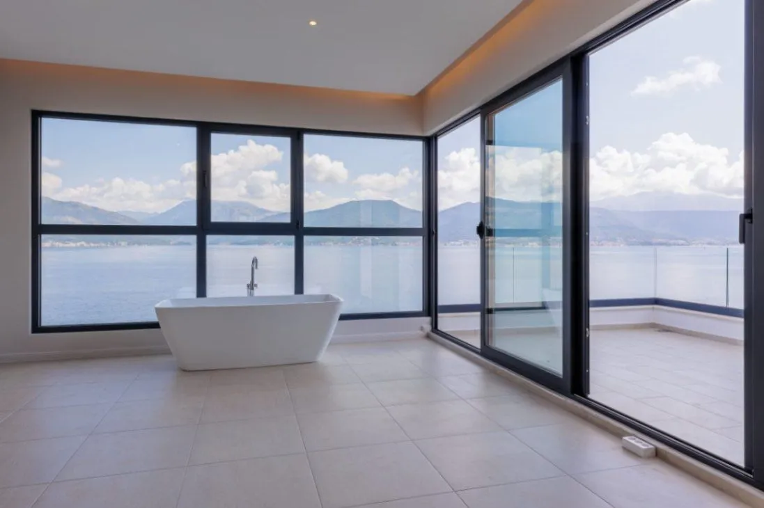 Sale, house, 200m², Krašići, Tivat