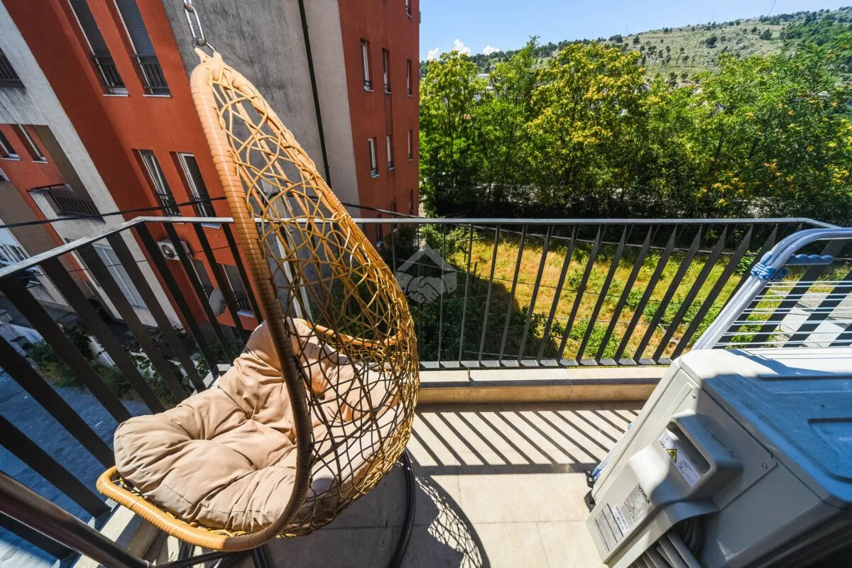Prodaja, trosoban stan, 82m², Vezirov Most, Podgorica