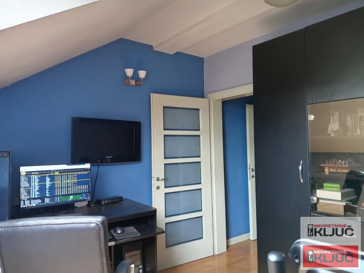 Prodaja, četvorosoban stan, 114m², Spens, Novi Sad Sve Podlokacije