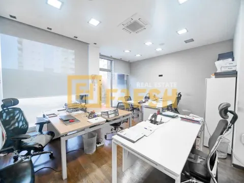 Rent, office space, 160m², City Kvart, Podgorica - image 7