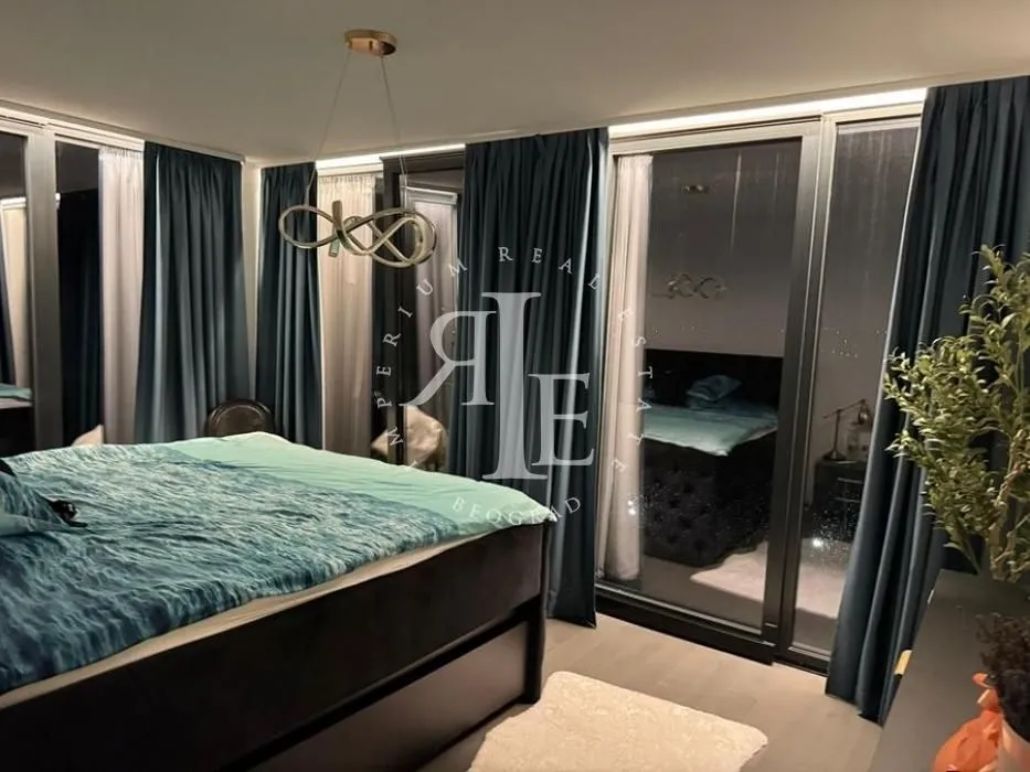 Prodaja, kuća, 270m², Sopot, Beograd