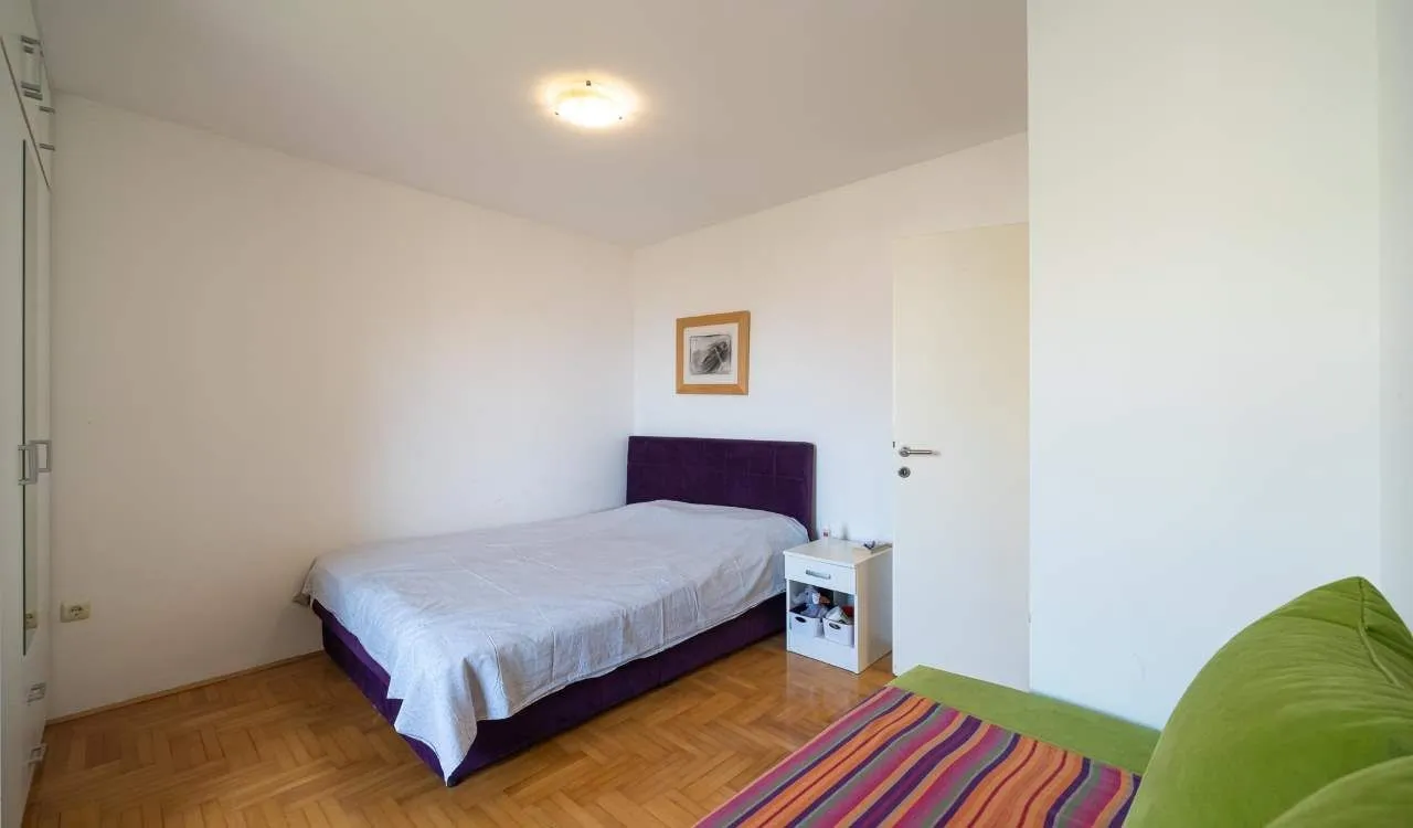 Prodaja, trosoban stan, 90m², Seoce, Budva