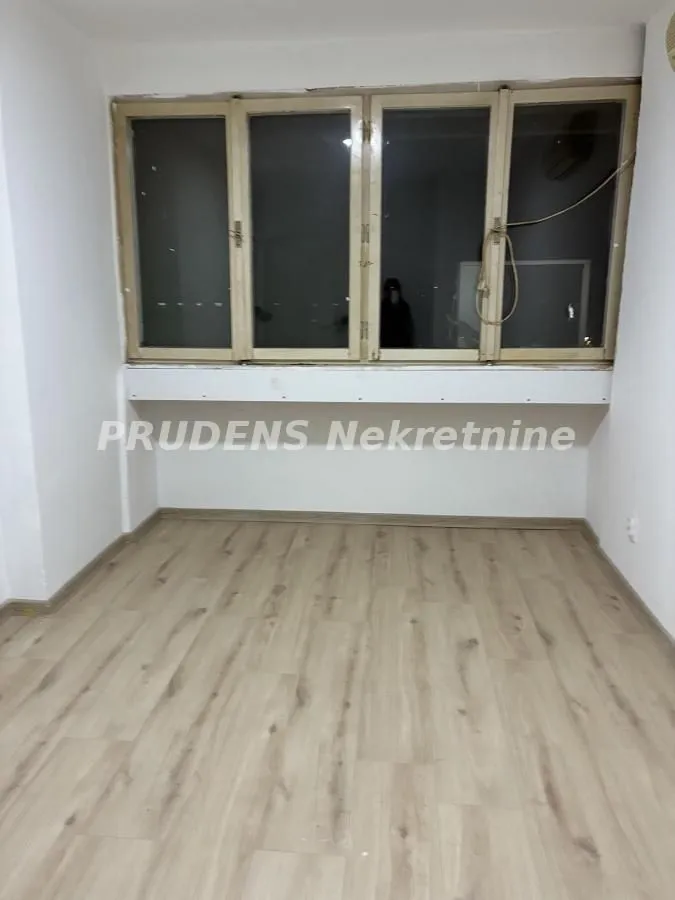 Prodaja, dvosoban stan, 56m², Surčin, Beograd