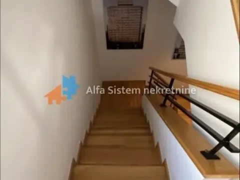 Rent, house, 280m², Savski Venac, Beograd - image 43