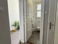 Izdavanje, četvorosoban stan, 123m², Centar, Novi Sad - image 22