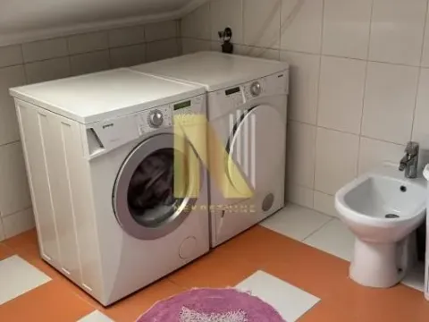 Izdavanje, stan, 126m², Adamovićevo Naselje, Novi Sad Sve Podlokacije - image 20