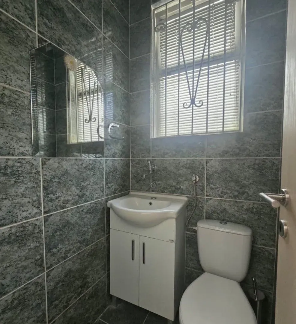 Rent, office space, 59m², Ljubović, Podgorica