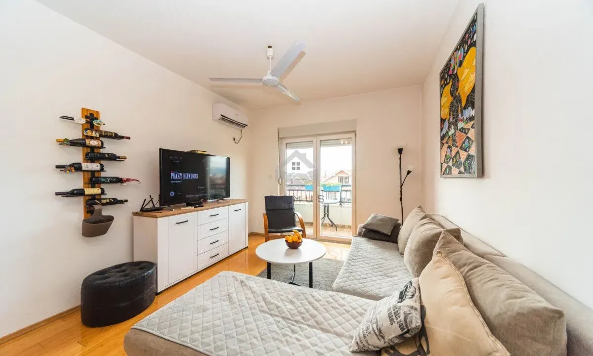 Prodaja, jednosoban stan, 46m², Stari Aerodrom, Podgorica