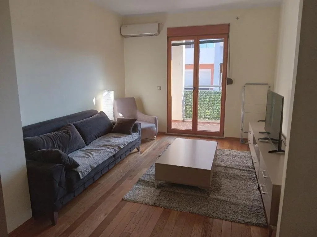Rent, two bedroom apartment, 75m², City Kvart, Podgorica