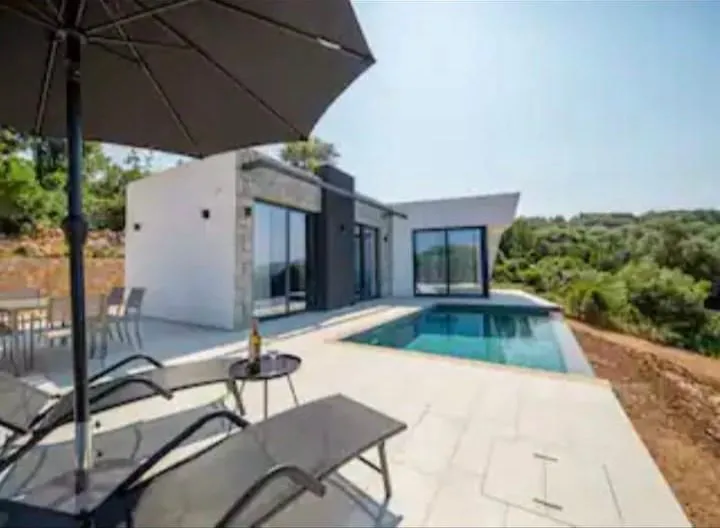 Rent, house, 75m², Utjeha, Bar