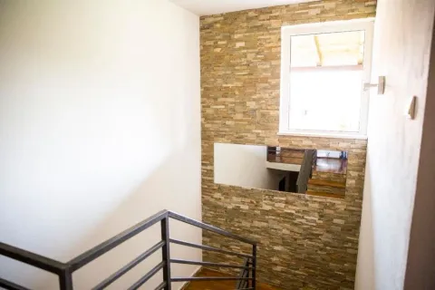Sale, house, 233m², Zabjelo, Podgorica - image 5