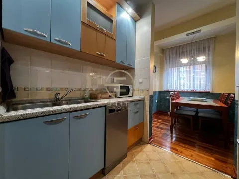Izdavanje, trosoban stan, 85m², Sajmište, Novi Sad - image 11
