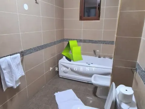 Prodaja, jednosoban stan, 78m², Centar, Vrnjačka Banja - image 5