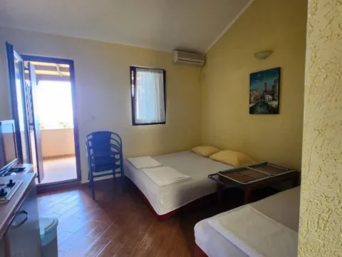 Prodaja, kuća, 145m², Blizikuće, Budva - image 4