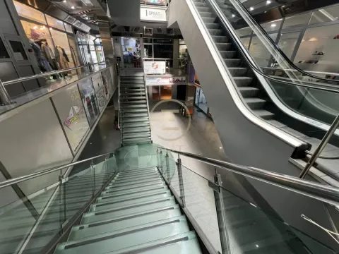 Izdavanje, poslovni prostor, 17m², Centar, Novi Sad - image 6