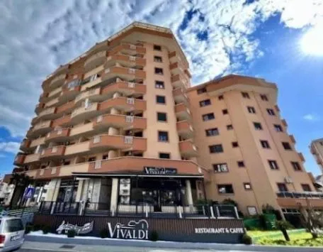 Rent, office space, 47m², Rozino, Budva