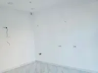 Izdavanje, poslovni prostor, 60m², Tuški Put, Podgorica - image 4