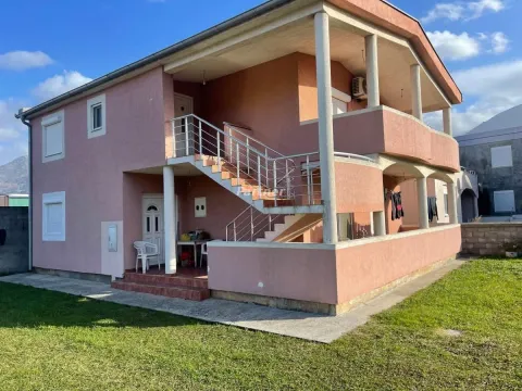 Sale, house, 160m², Polje, Bar