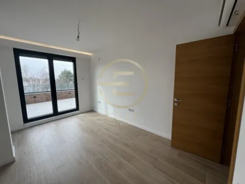 Rent, office space, 181m², Petrovaradin, Novi Sad - image 16