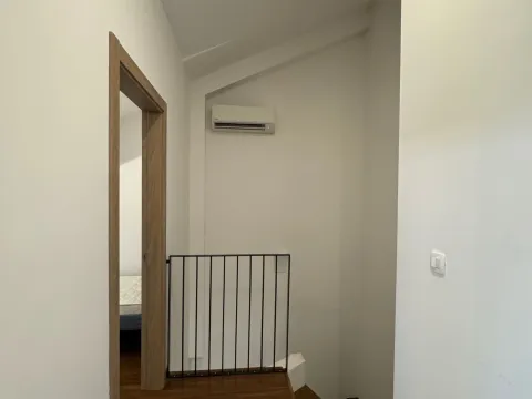 Rent, three bedroom apartment, 90m², Master Kvart, Podgorica - image 8