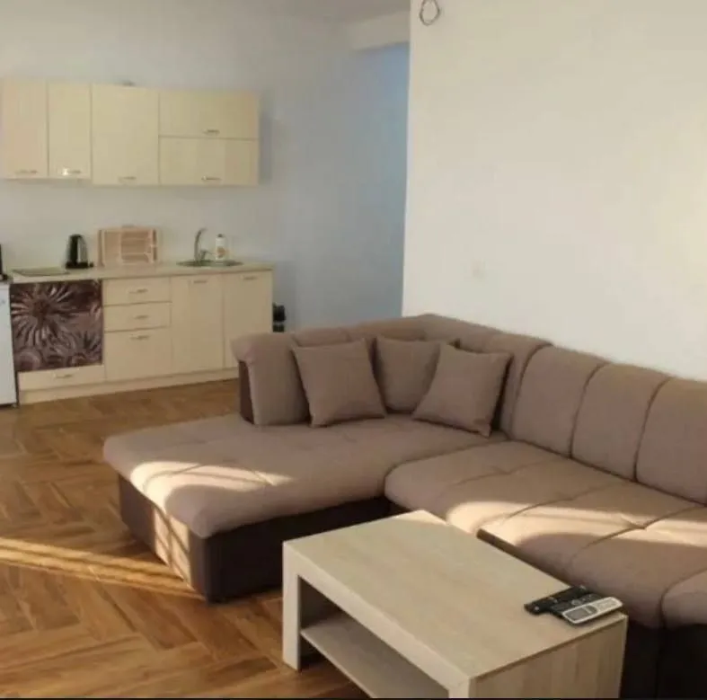 Prodaja, kuća, 220m², Dobra Voda, Bar