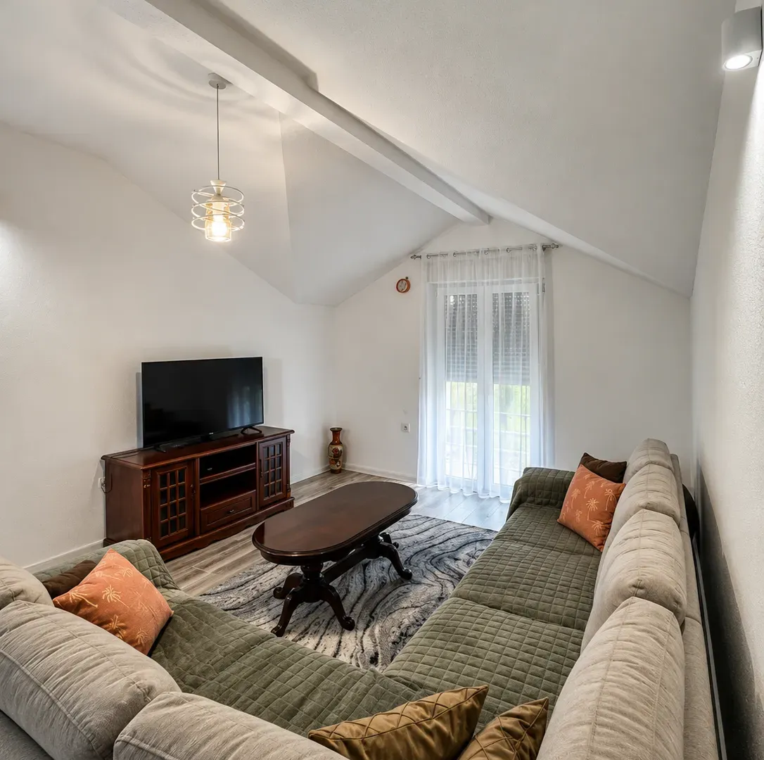 Rent, two bedroom apartment, 90m², Donja Gorica, Podgorica
