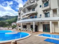 Sale, five bedroom apartment, 189m², Risan, Kotor - image 9