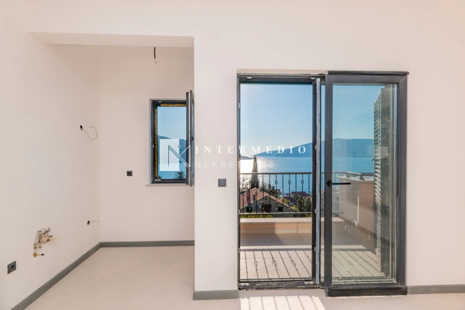 Prodaja, jednosoban stan, 41m², Kumbor, Herceg Novi