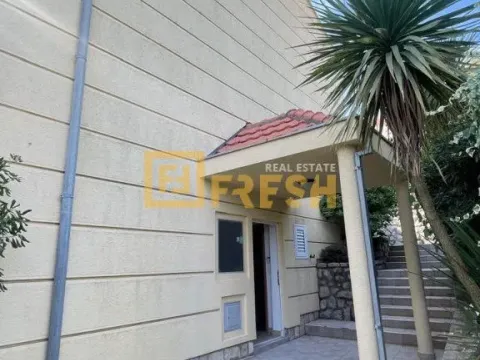 Prodaja, kuća, 185m², Tivat, Crna Gora - image 8