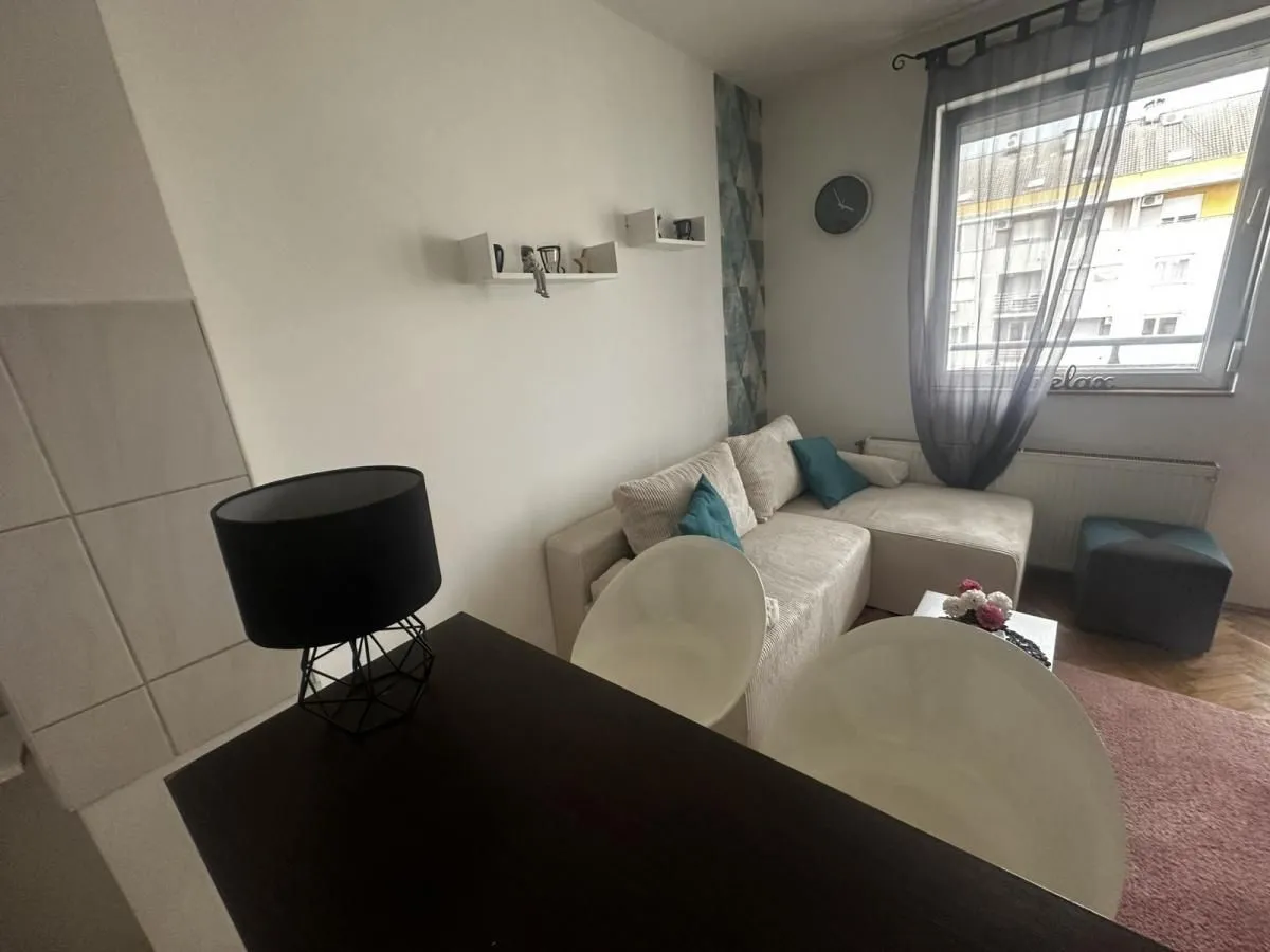 Prodaja, garsonjera, 25m², Nova Detelinara, Novi Sad Sve Podlokacije