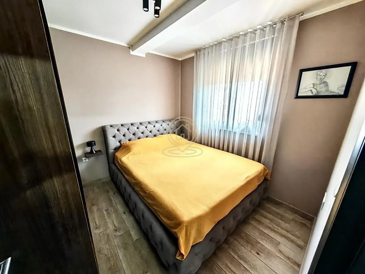 Prodaja, dvosoban stan, 40m², Pantelej, Niš